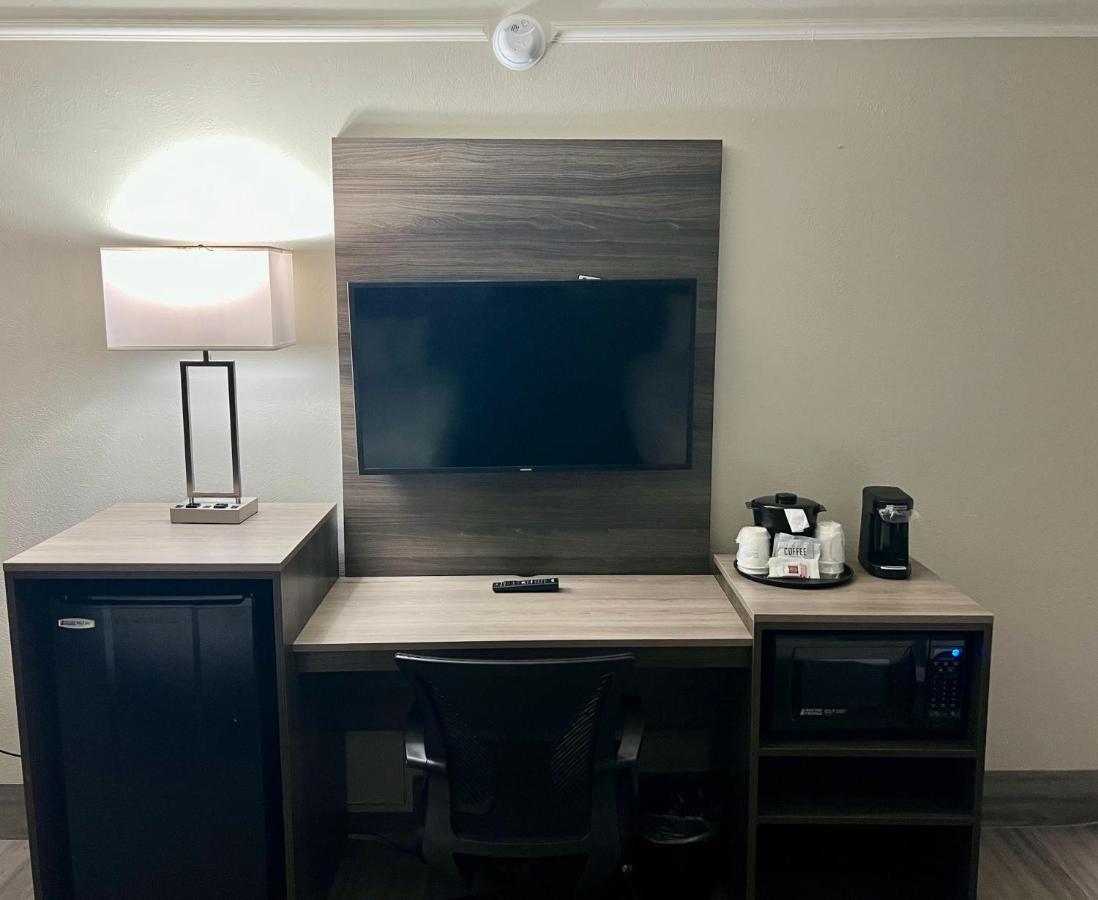 La Quinta Inn By Wyndham San Antonio Lackland Esterno foto