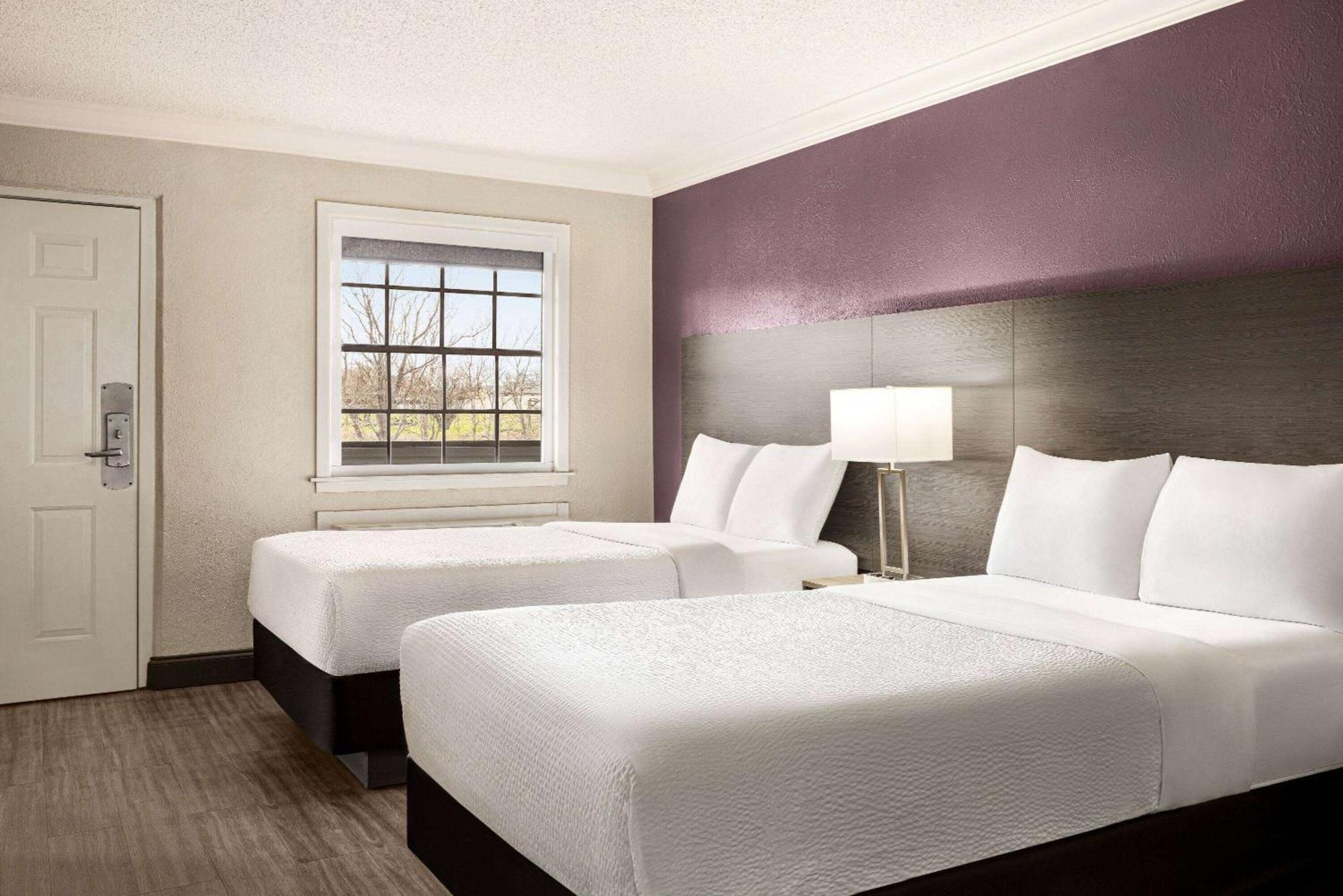 La Quinta Inn By Wyndham San Antonio Lackland Esterno foto